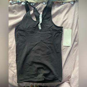 black lululemon reveal racerback tank top!